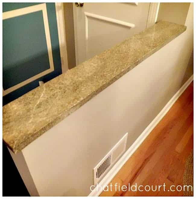 green granite knee wall