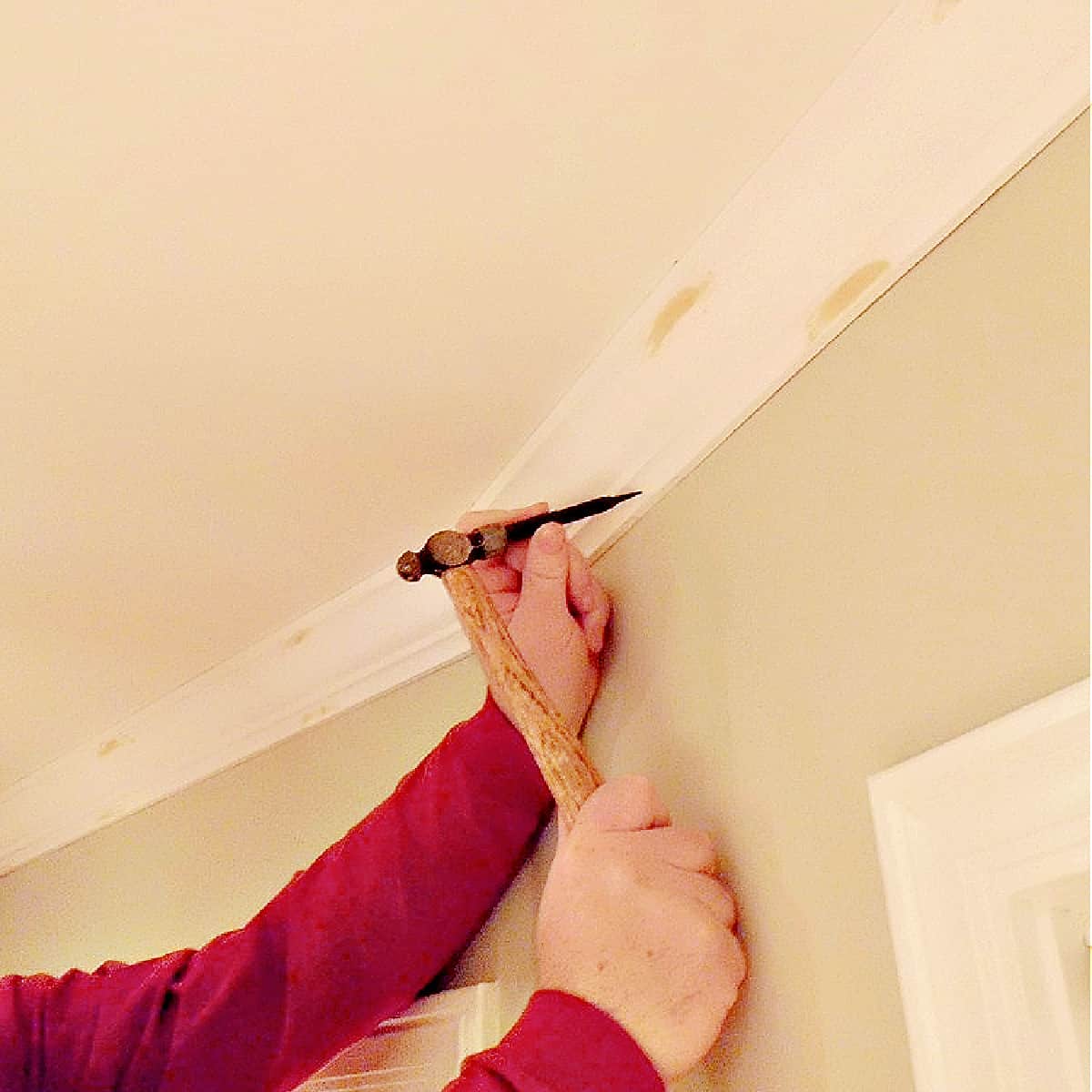 Installing Crown Molding