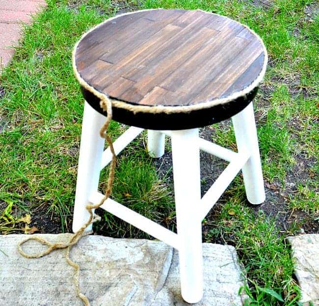 Stool Makeover | www.chatfieldcourt.com