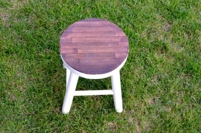 Stool Makeover | www.chatfieldcourt.com