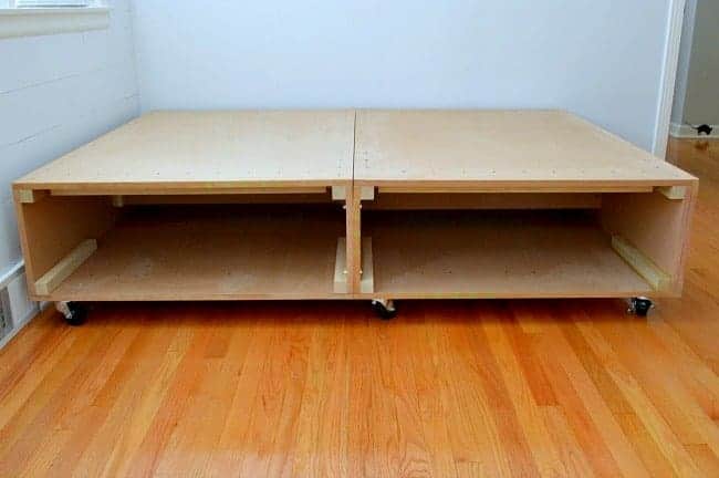Diy Platform Bed With Tons Of Storage, How To Build A Platform Bed Frame With Drawers