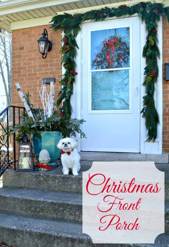 Christmas Front Porch | www.chatfieldcourt.com