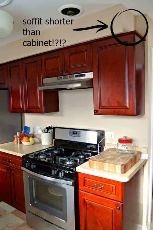 Kitchen Reno: Painted Kitchen Cabinets | www.chatfieldcourt.com