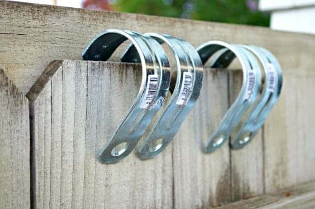 Outdoor Mason Jar Candle Barn Door | www.chatfieldcourt.com