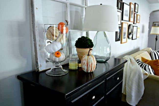 Add Some Fall to an Old Window | www.chatfieldcourt.com