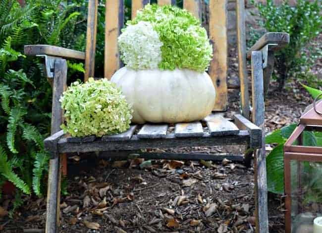 10 Minute Fall Decor | www.chatfieldcourt.com