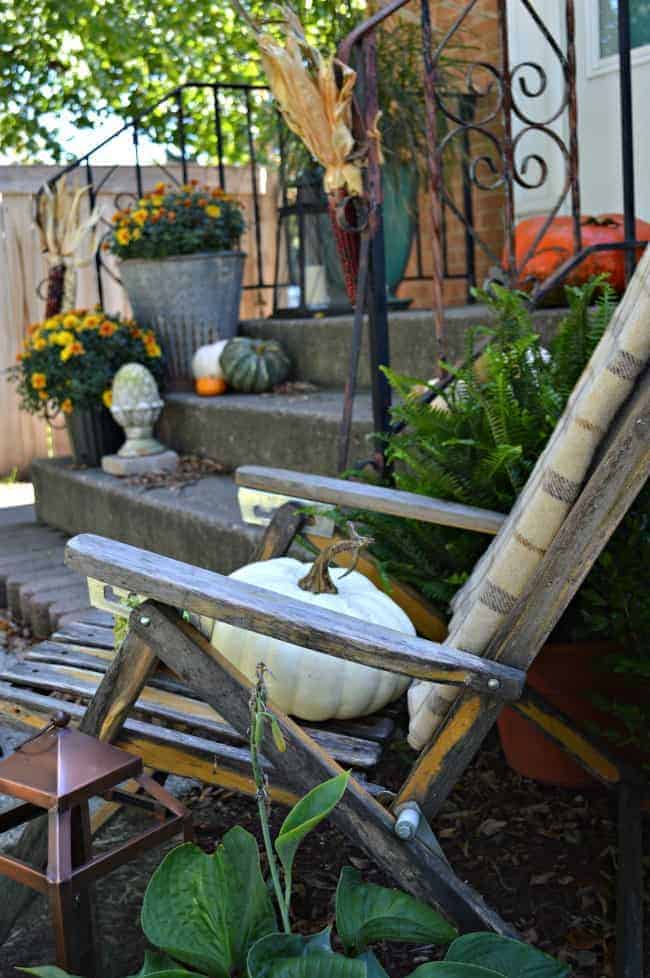 Fall Front Porch | www.chatfieldcourt.com