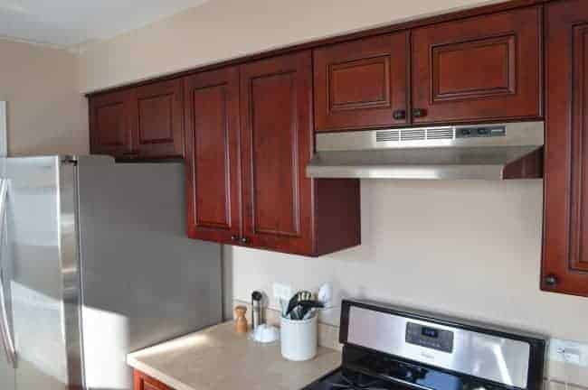 Kitchen remodel details and adding a custom range hood before and after | chatfieldcourt.com Kitchen remodel details and adding a custom range hood before and after | chatfieldcourt.com