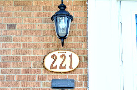 DIY hanging house numbers 