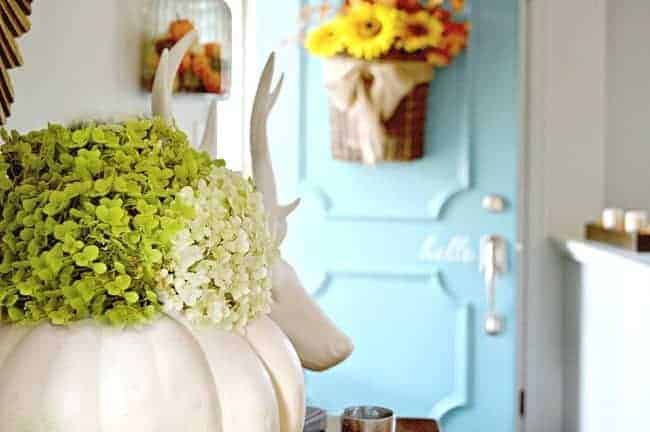 So easy! A 10 minute fall decor project using a faux pumpkin and hydrangeas. www.chatfieldcourt.com