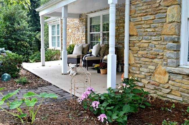 Front porch decorated for the season for my fall home tour. 