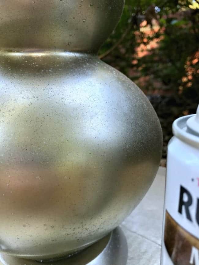 Wow! Love this easy DIY lamp makeover using spray paint to give it an aged mercury glass look.