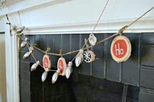 DIY Christmas Banner with Wood Slices