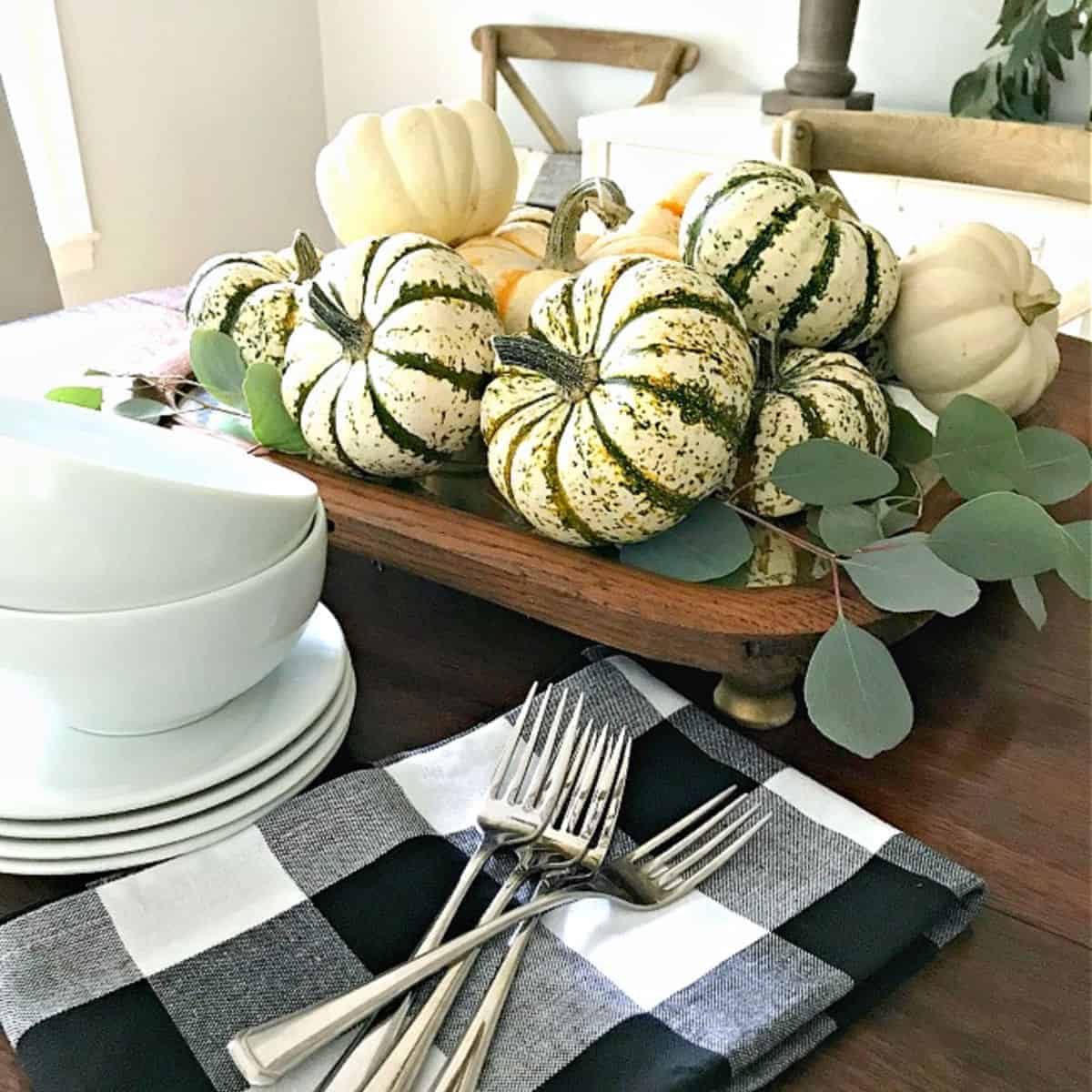 Easy Fall Centerpiece with a Thrifted Mirror