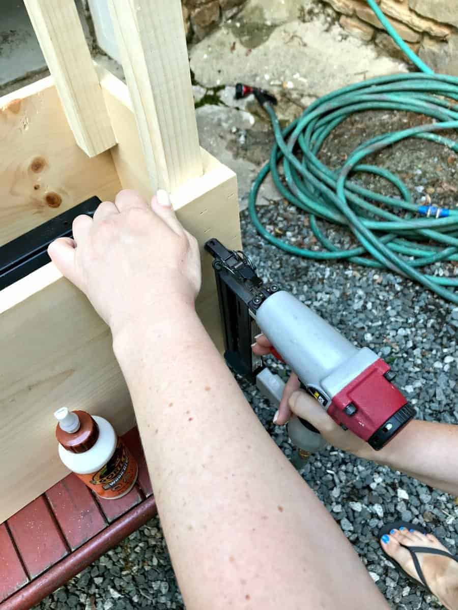 attaching legs to DIY wood planter