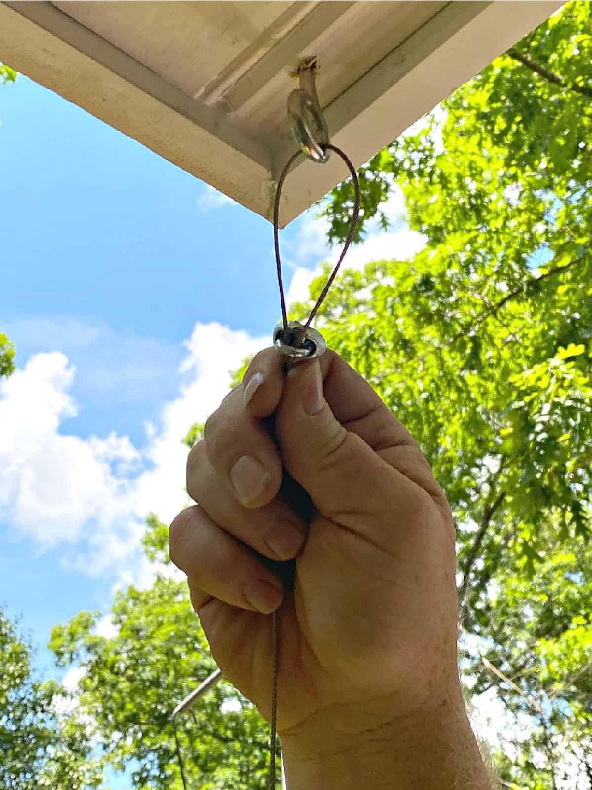 attaching wire clamp on wire rope