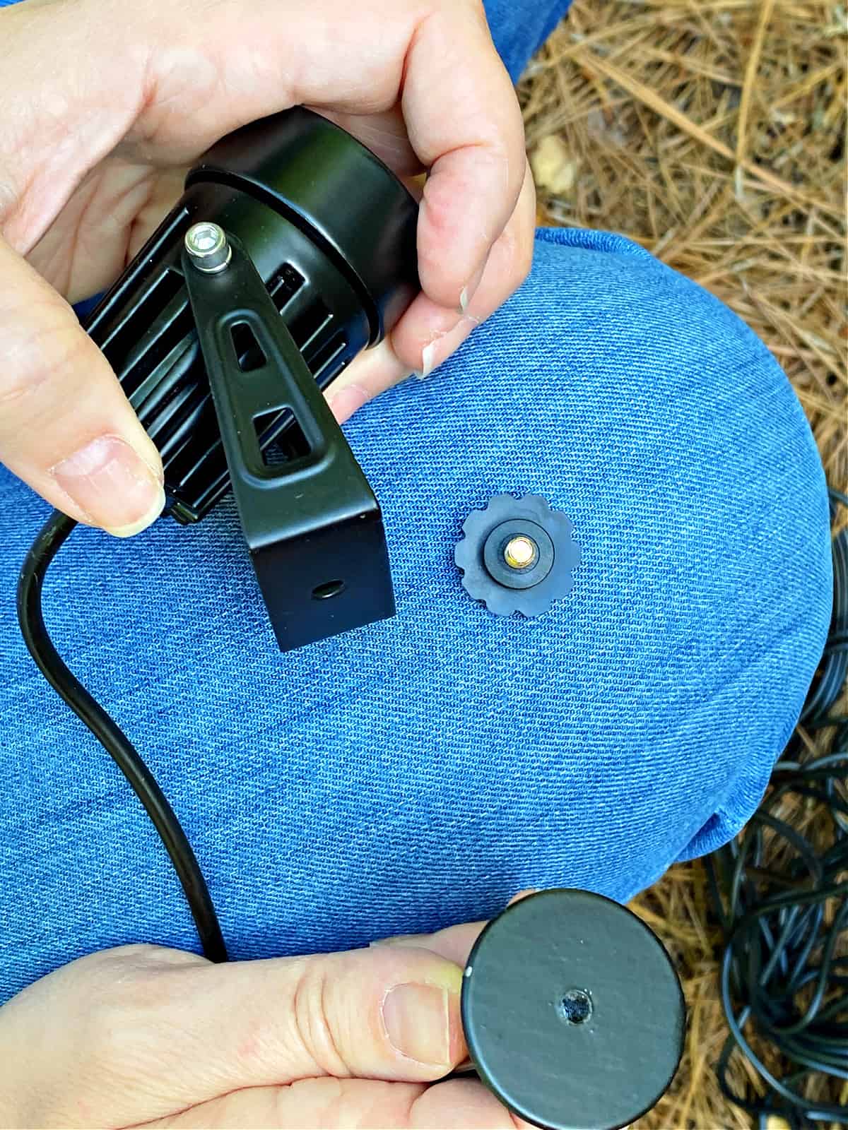 putting outdoor light on ground stake