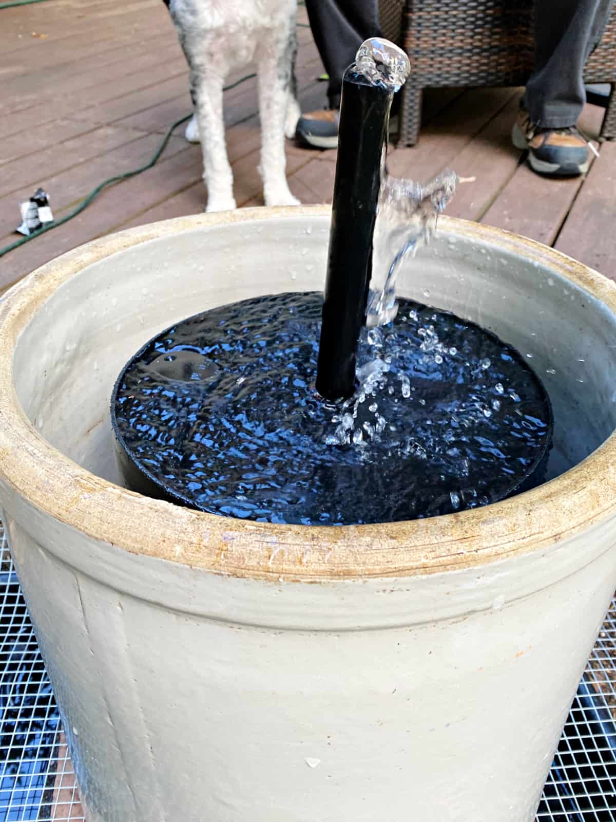 running water through water fountain