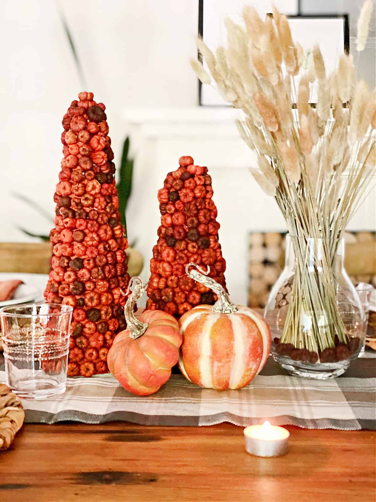 Easy Fall Table Decor Ideas picture fall table centerpiece