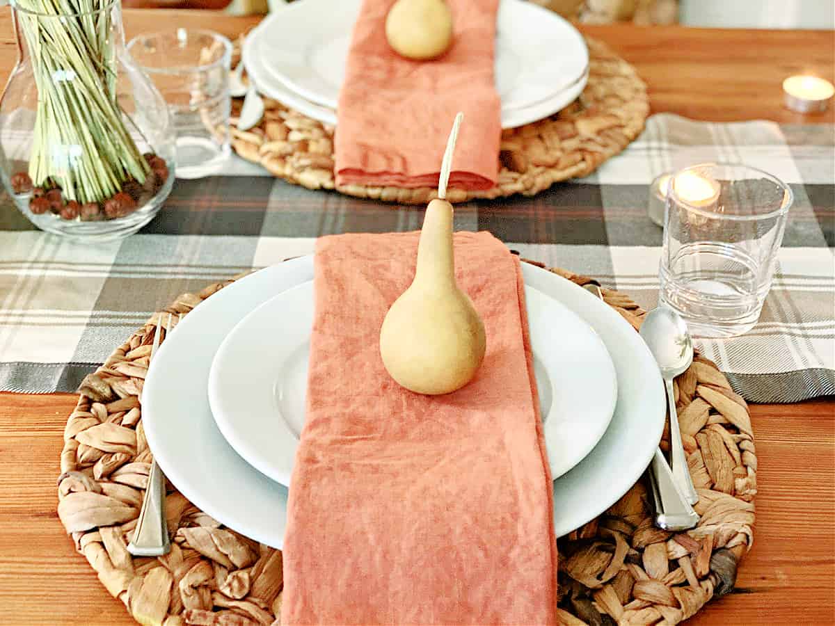 Easy Fall Table Decor Ideas pix fall table setting with gourd