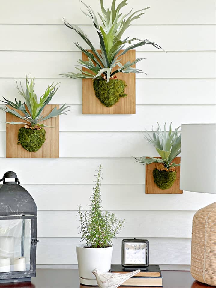 How to Hang Decorations on Vinyl Siding · Chatfield Court